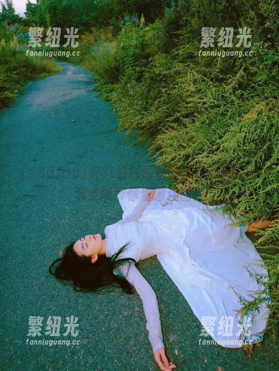 在苹果树下猛吐瓜：166fun苹果版带你看遍糗图！