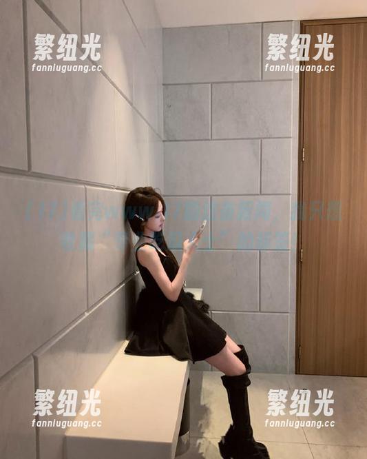 17 看完www.17的这条新闻,我只想收藏“专业吃瓜人士”的标签!