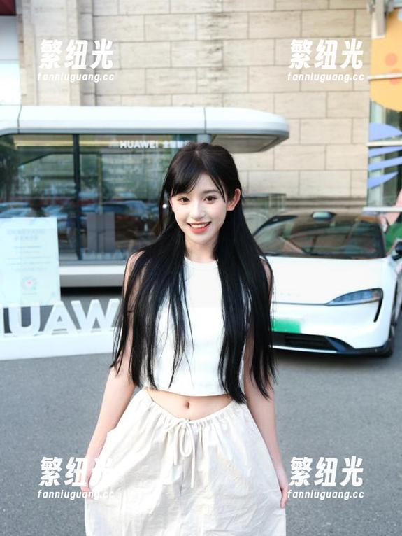 17 “分享”www.17,不聊八卦,我怕自己审美疲劳!
