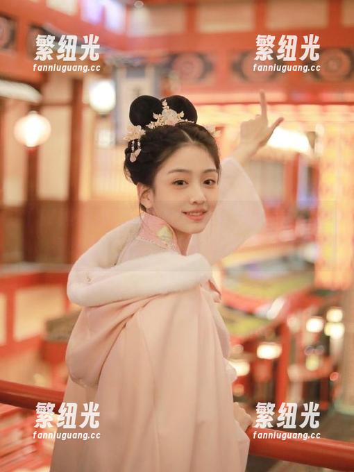 17黑料 打开17黑料网页,保证你不止是吃瓜,更是一起飞速盘点黑料!