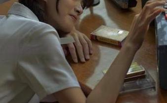我的心在“51吃瓜”链接里狂跳，今天的瓜有点热。