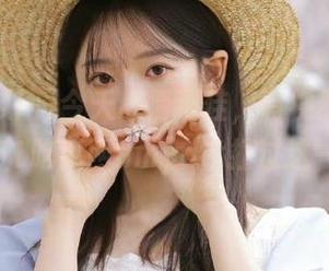 今天心情不佳，有视频治愈，我就靠51吃瓜网hmyqtt扛过这一天吧。
