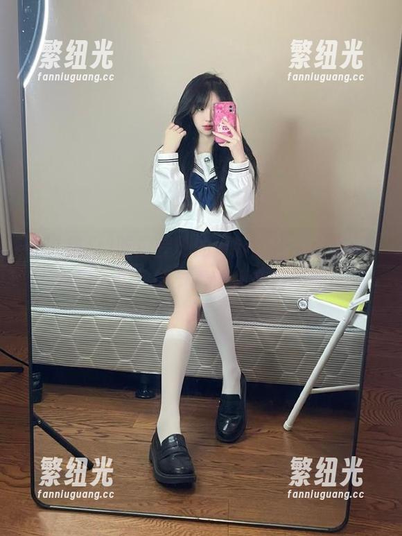 51热门 吃瓜星球的更新,今天下载51热门,瓜忙的节奏让人欲罢不能!