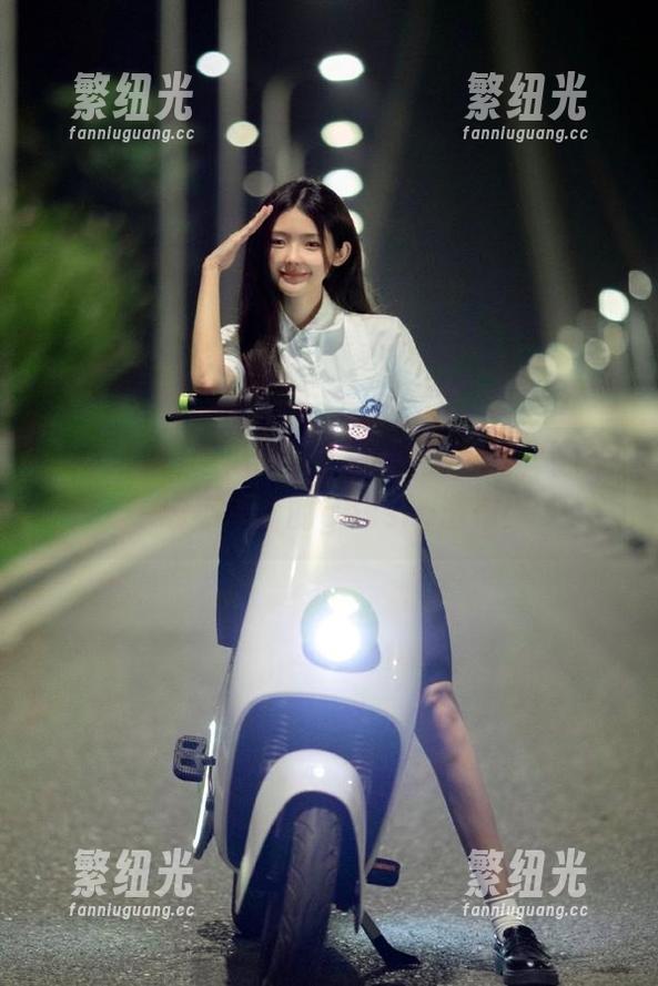吃瓜网和51爆料的线路，通往一场不间断的gossip瀑布！