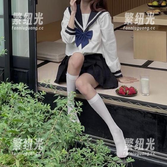 咬掉一口黑苹果，分享就是“51黑料网”的真谛，来刀刀捅个幽默？