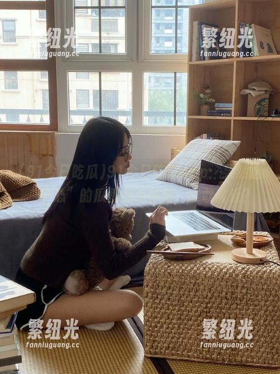 91今日吃瓜app：果然这“中心”的瓜都有点邪魅，谁敢靠近？