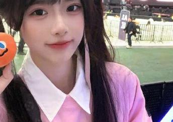 继续点开91吃瓜苹果版“在线”，会不会也有我的命中注定？吻别单调！