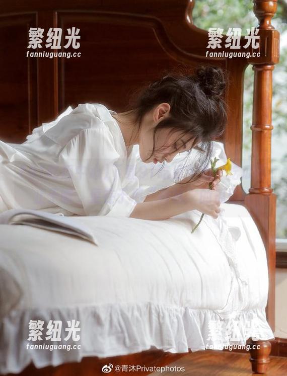 91吃瓜中心 下载91吃瓜中心,吃瓜不止于嘴,更在于那“神秘”的瓜田!