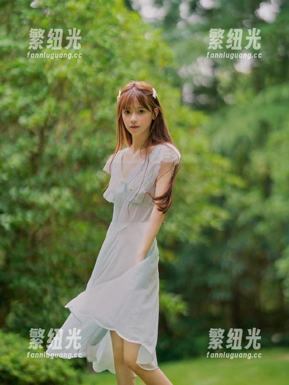 登录cg网，瓜田里我们都是小青蛙，看到的全是“嘀嗒嘀嗒”的瓜响！