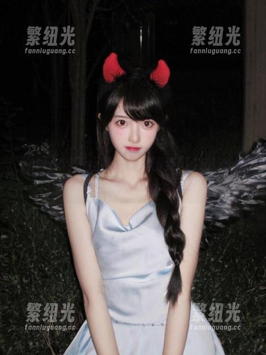 不经意的眼神滑到hl155.ccm的黑料，禁不住胡思乱想。