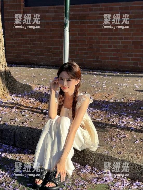 ios用户在www.吃瓜追热点，简直像是在看杯子被投掷，有点淡淡的无奈。