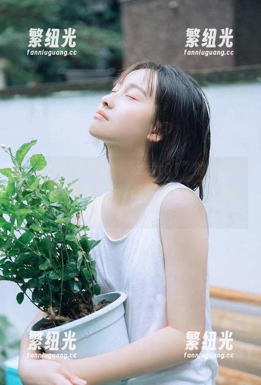 不得不说，“zztt01”的分享就像小时候放学回家时的零食，太让人欲罢不能！