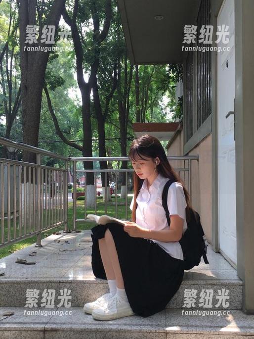 这条瓜，永不迷路——五一吃瓜官网的深水区你敢探吗？