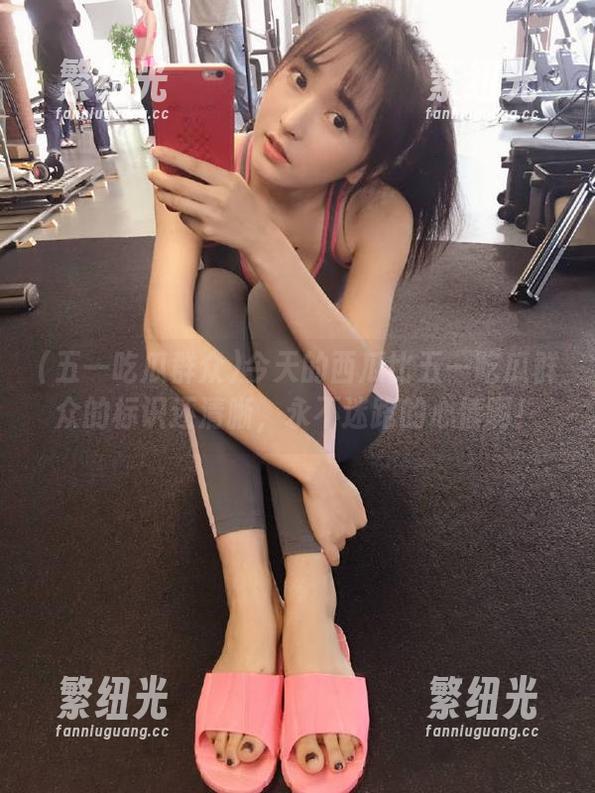 五一吃瓜群众 今天的西瓜比五一吃瓜群众的标识还清晰,永不迷路的心情啊!