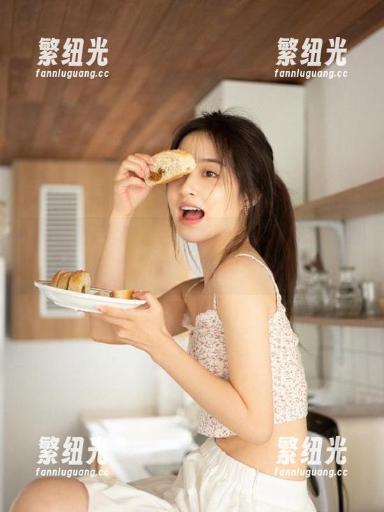 别说我没提醒，有“黑料”的网站来了，冲哥精选你不能错过！