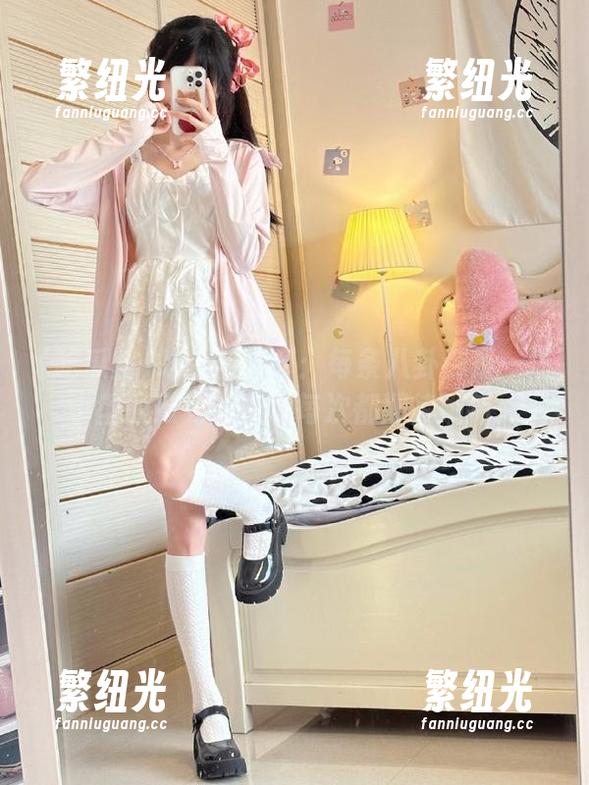 吃瓜网分享：每条八卦都是一场小型脱口秀，让我每次都期待刷新。