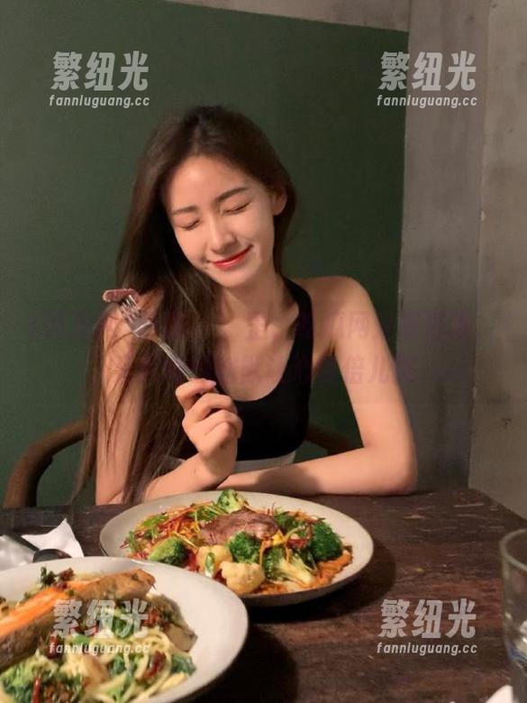 朝阳فور歪，吃瓜网分享日常，无意间的幽默让心情倍儿爽