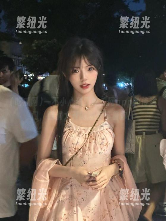 一不小心进了吃瓜网app的传送门，脑洞大开的剧情等着你！