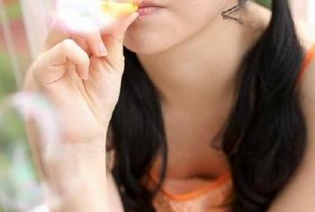追不上拔哥黑料的资源更新，心里默默感叹生活真是无奈！