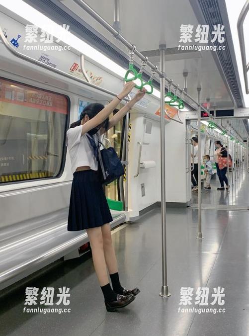 安卓用户都在悄悄翻“网红黑料”，听说瓜越来越甜了哈哈！