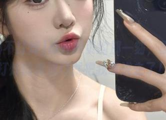 点开网页的那一刻，黑料不打烊的传送门就把我吸进去了！