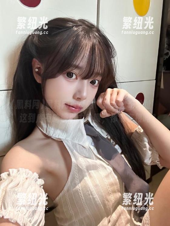 黑料网 黑料网首页的‘永久发布地址’,这到底有啥吸引力?喂,你也在搜吗?