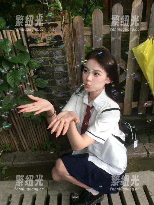 黑料网官网，‘.’的省略号奏效了，我的八卦欲望被彻底激发！