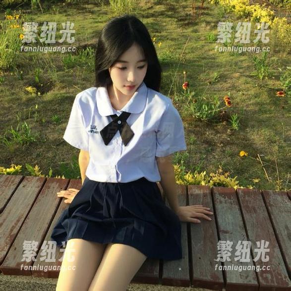 黑料网 轻松点开黑料网入口,看今日黑料,瓜太多,感觉要溺亡了!