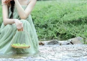 2025年的吃瓜趋势在黑料网曝发布，简直让人流连忘返！